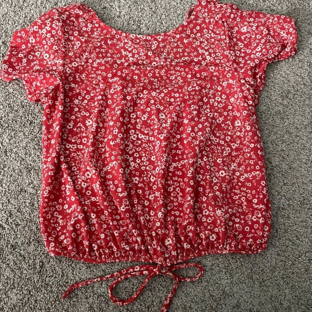 Red and White Rewind Top